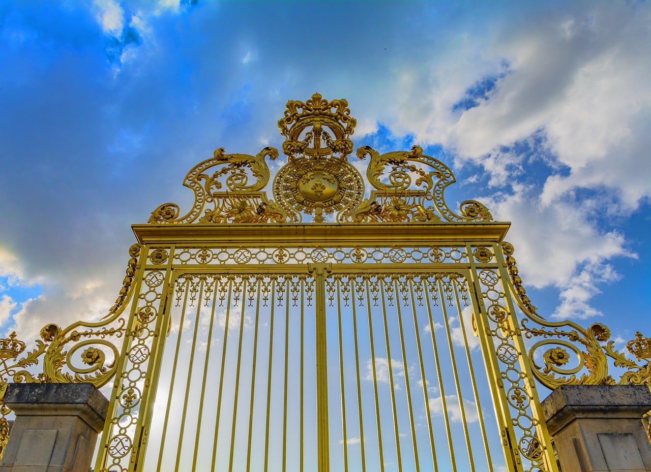 versailles, gate, crown, golden, france, architecture, palace, gold, paris, tourism, historical, nature, versaille, touristic, sun, travel, attraction, building, landmark